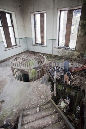 Hartwood Asylum - Lanarkshire Dec 28  2010 image 11 sm.jpg